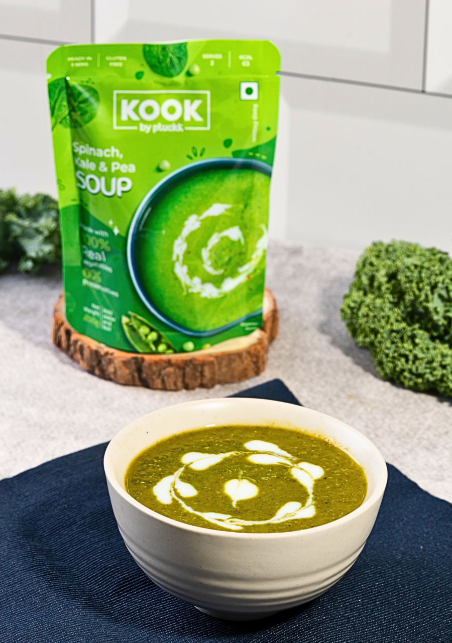 DIY Spinach Kale and Pea Soup